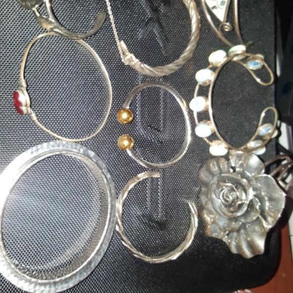 Braclets - Picture 5 of 6